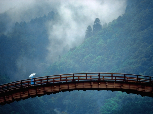 kintai-bridge-yamaguchi-prefecture-japan_1